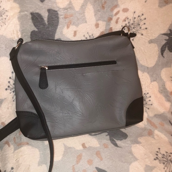 Stone & Co. Leather Crossbody Bag NWOT - Picture 2 of 8